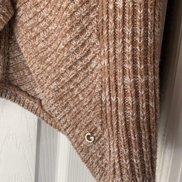 Guess Tan Sweater Small - Picture 8 of 8
